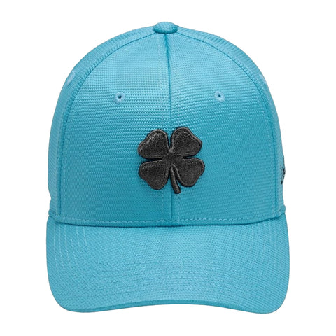 A turquoise baseball cap features a black four-leaf clover emblem on the front, showcasing a casual style suitable for outdoor activities or sunny days.